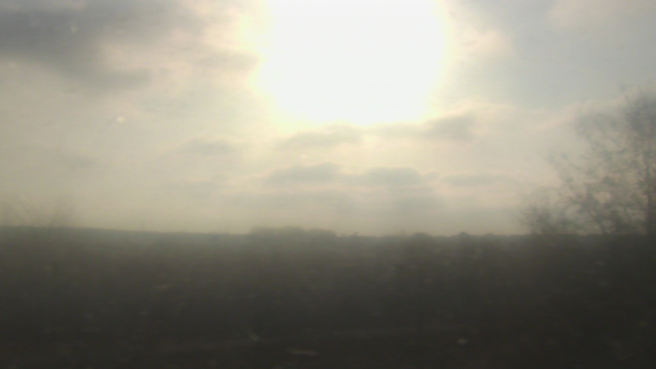 Thumbnail for current weather camera view from Walkers Bluff in Cambria, Illinois