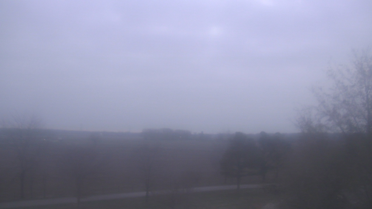 Thumbnail for current weather camera view from Walkers Bluff in Cambria, Illinois