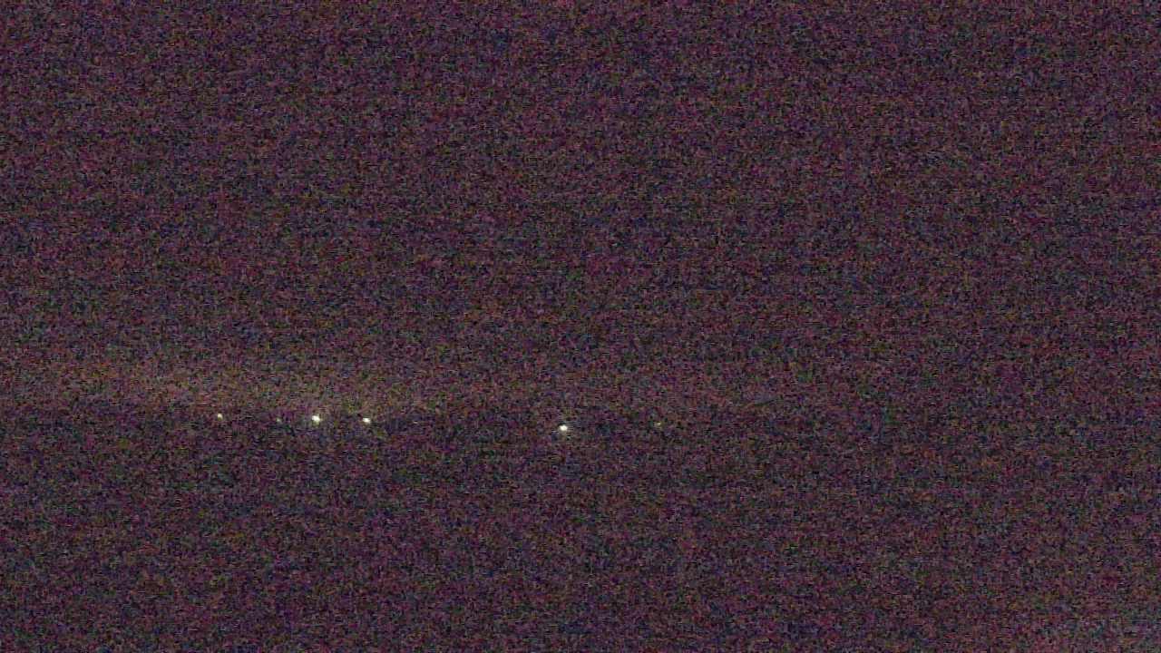 Thumbnail for current weather camera view from Walkers Bluff in Cambria, Illinois