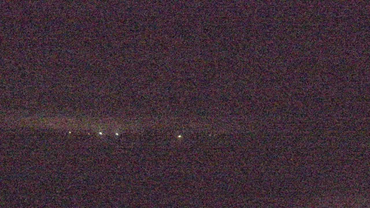 Thumbnail for current weather camera view from Walkers Bluff in Cambria, Illinois