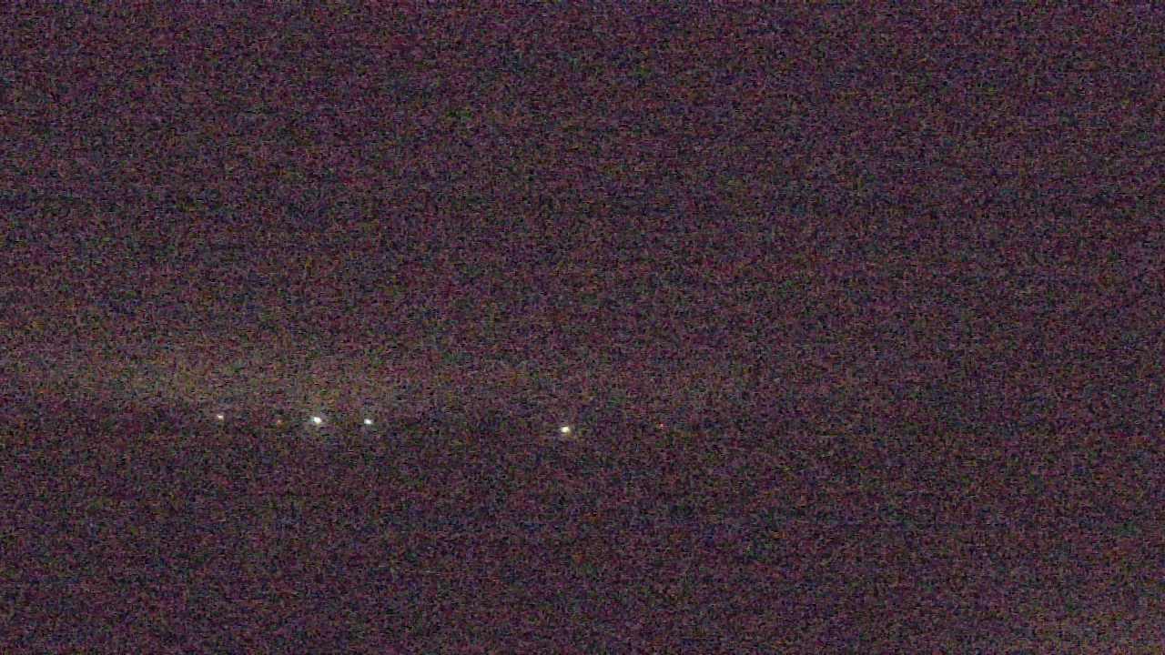 Thumbnail for current weather camera view from Walkers Bluff in Cambria, Illinois