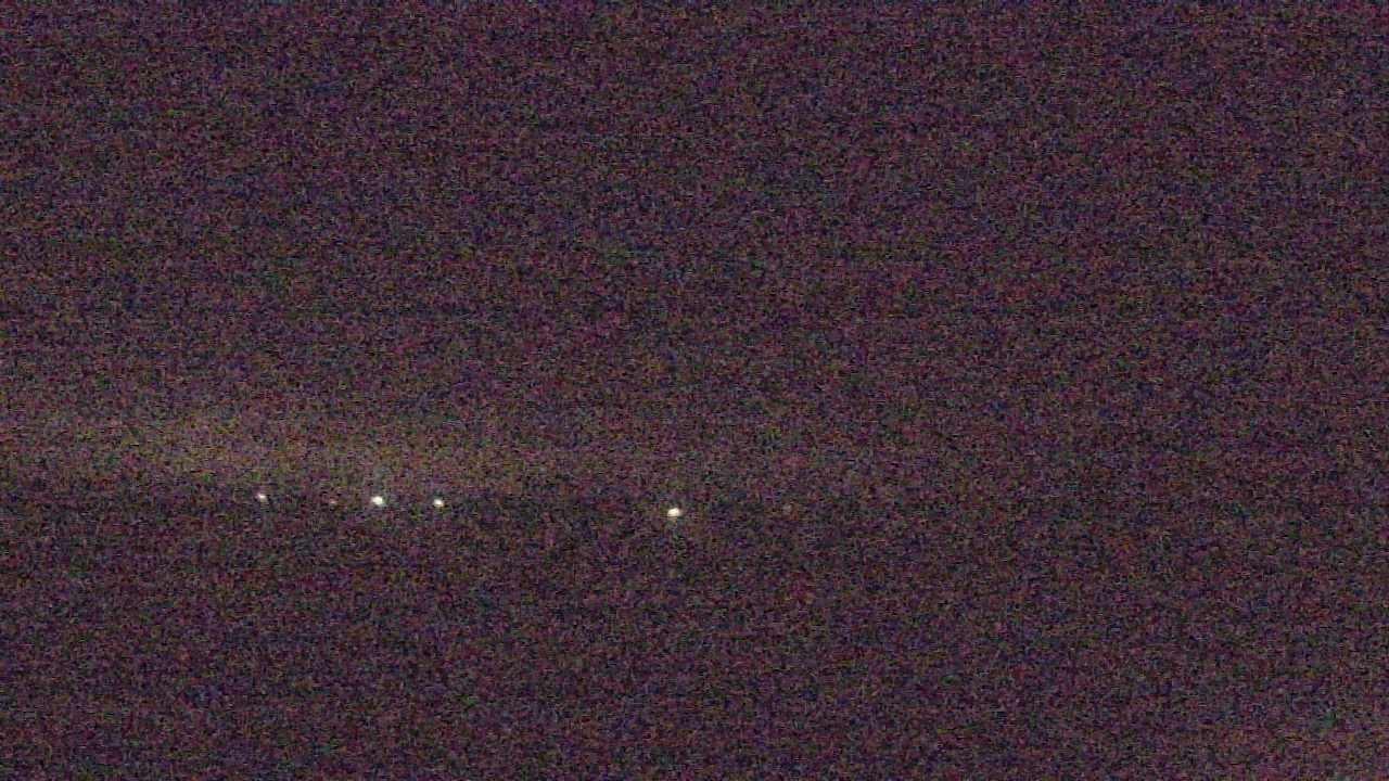 Thumbnail for current weather camera view from Walkers Bluff in Cambria, Illinois