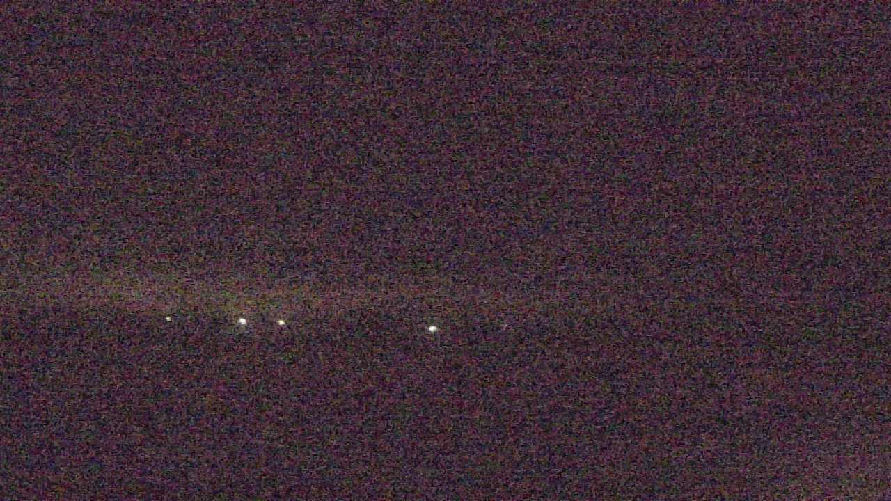 Thumbnail for current weather camera view from Walkers Bluff in Cambria, Illinois