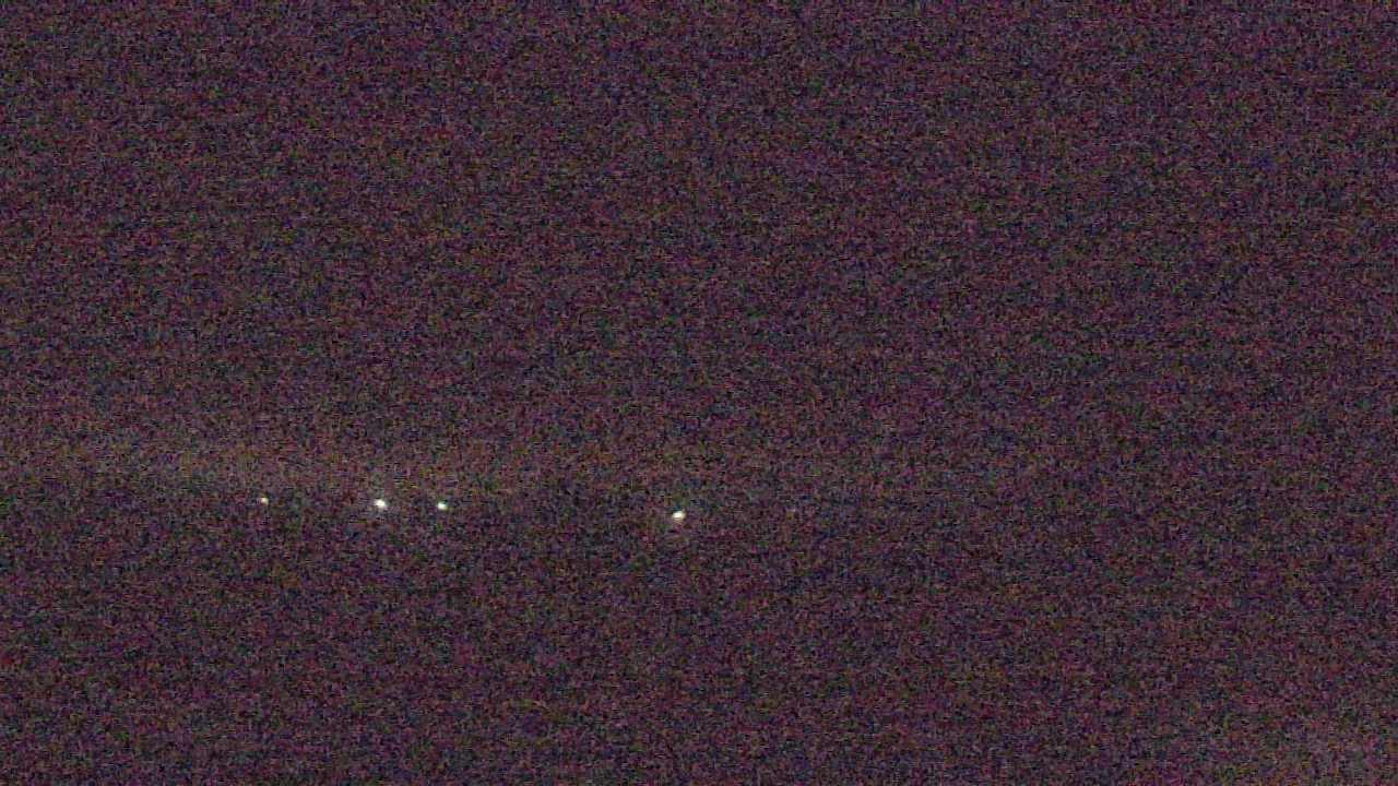 Thumbnail for current weather camera view from Walkers Bluff in Cambria, Illinois