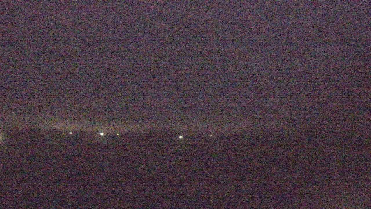 Thumbnail for current weather camera view from Walkers Bluff in Cambria, Illinois