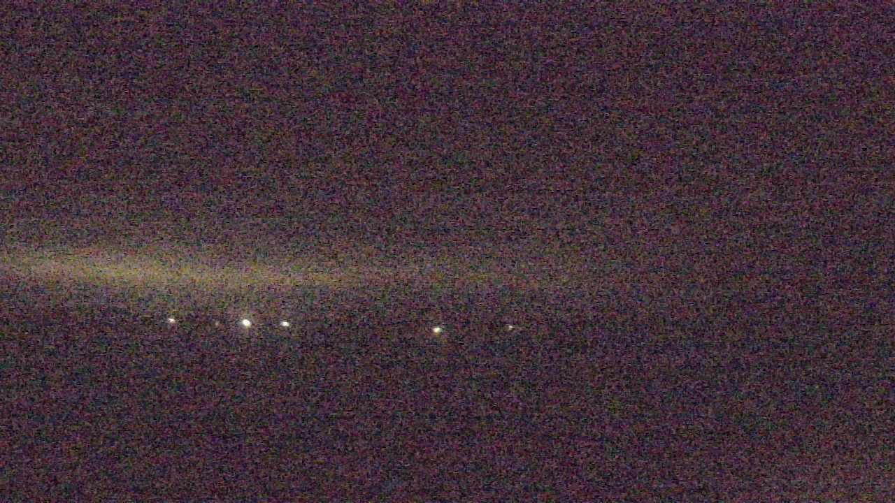 Thumbnail for current weather camera view from Walkers Bluff in Cambria, Illinois