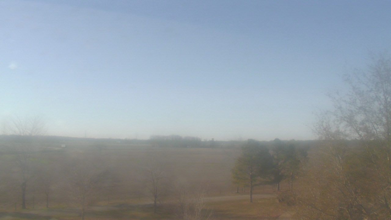 Thumbnail for current weather camera view from Walkers Bluff in Cambria, Illinois