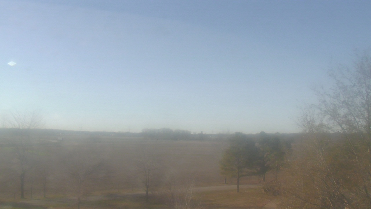 Thumbnail for current weather camera view from Walkers Bluff in Cambria, Illinois