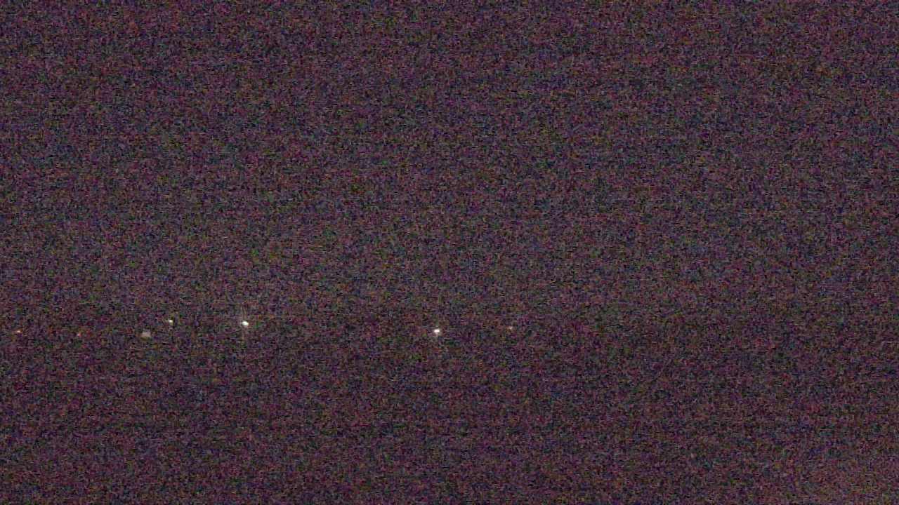 Thumbnail for current weather camera view from Walkers Bluff in Cambria, Illinois