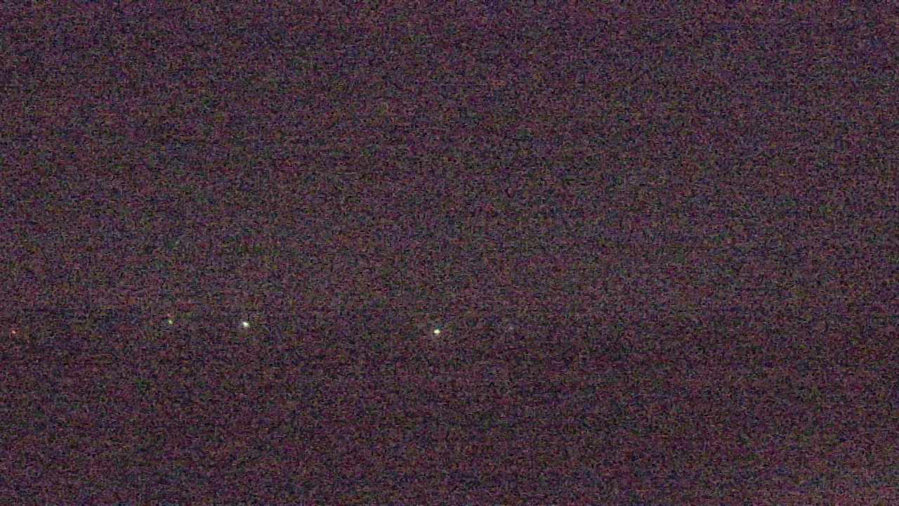 Thumbnail for current weather camera view from Walkers Bluff in Cambria, Illinois