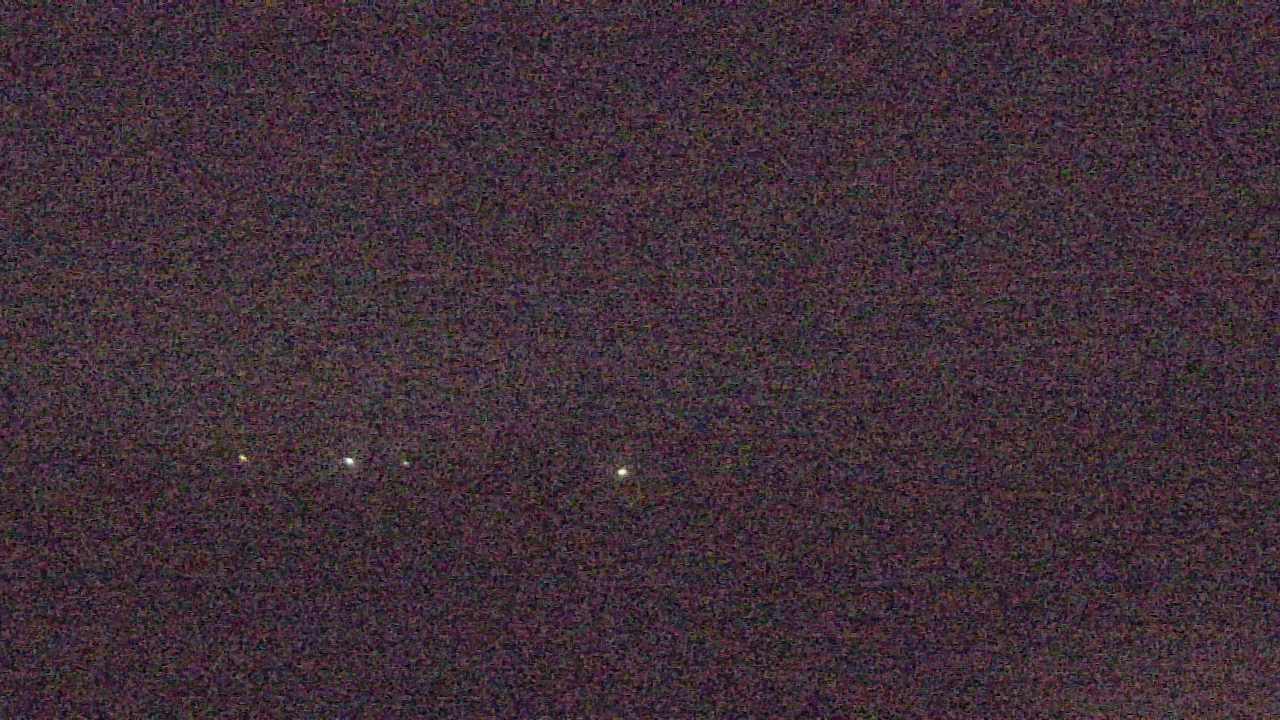 Thumbnail for current weather camera view from Walkers Bluff in Cambria, Illinois