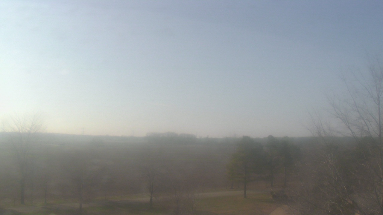 Thumbnail for current weather camera view from Walkers Bluff in Cambria, Illinois