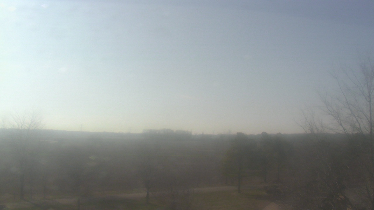 Thumbnail for current weather camera view from Walkers Bluff in Cambria, Illinois