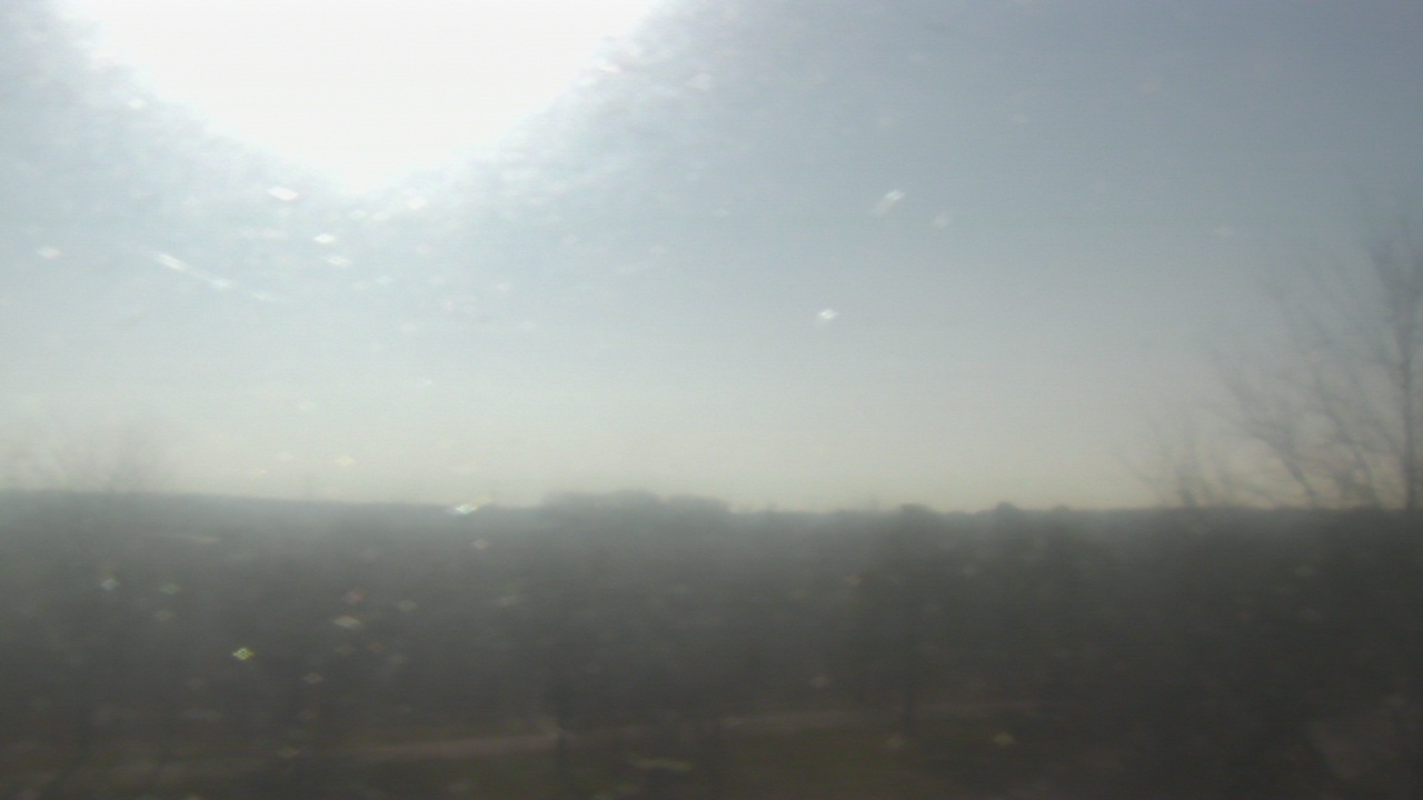 Thumbnail for current weather camera view from Walkers Bluff in Cambria, Illinois