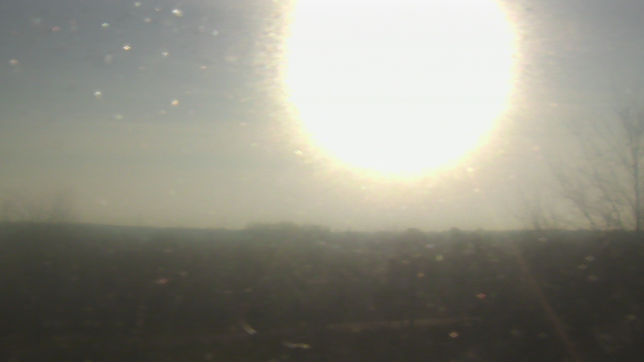 Thumbnail for current weather camera view from Walkers Bluff in Cambria, Illinois