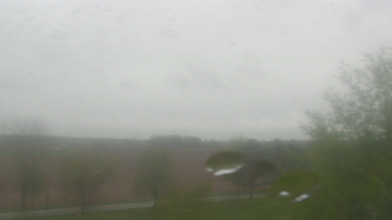 Thumbnail for current weather camera view from Walkers Bluff in Cambria, Illinois