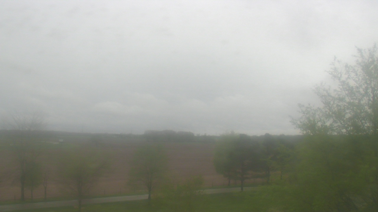 Thumbnail for current weather camera view from Walkers Bluff in Cambria, Illinois
