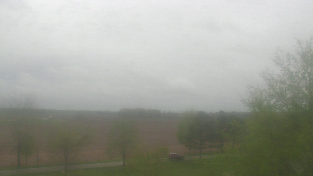 Thumbnail for current weather camera view from Walkers Bluff in Cambria, Illinois