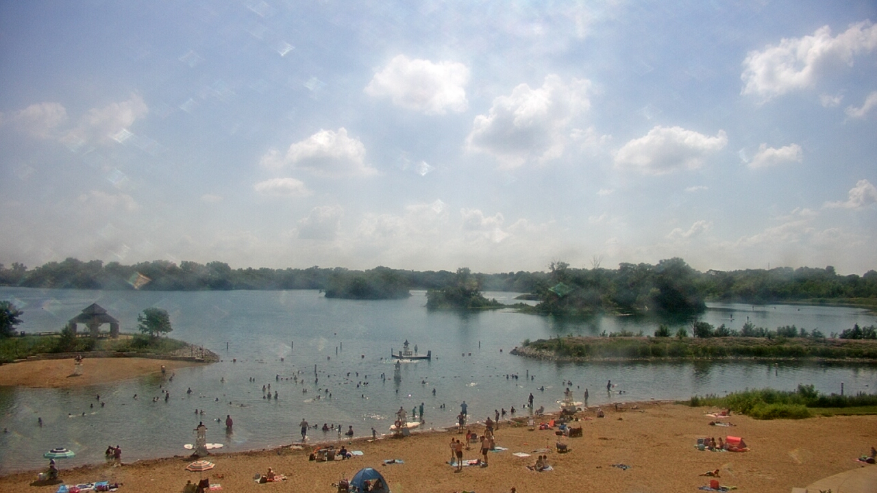 Thumbnail for current weather camera view from Three Oaks Recreation Area in Crystal Lake, Illinois