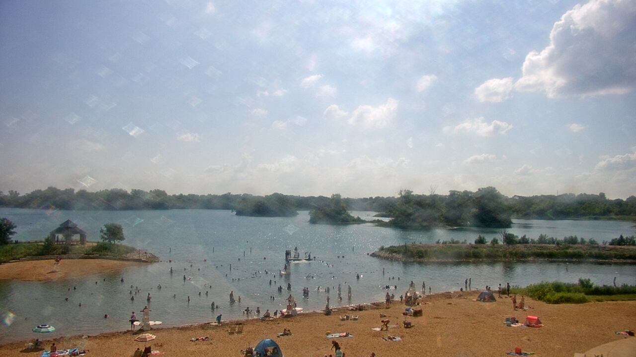 Thumbnail for current weather camera view from Three Oaks Recreation Area in Crystal Lake, Illinois