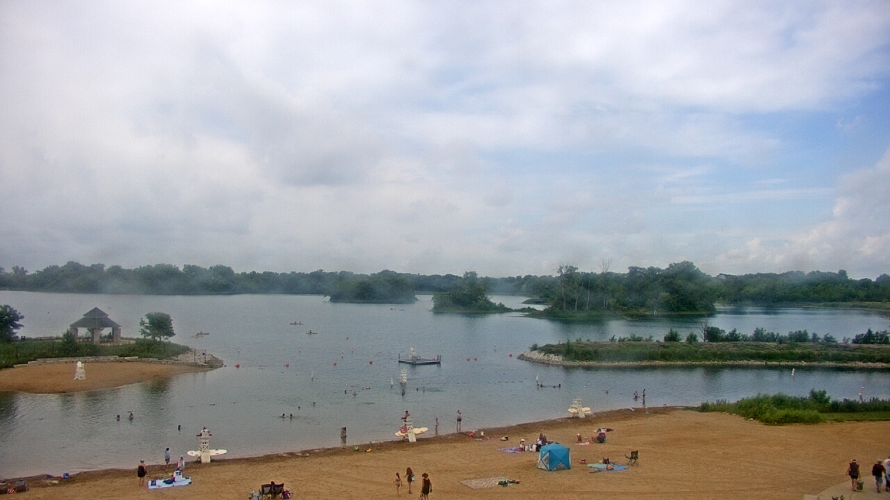 Thumbnail for current weather camera view from Three Oaks Recreation Area in Crystal Lake, Illinois