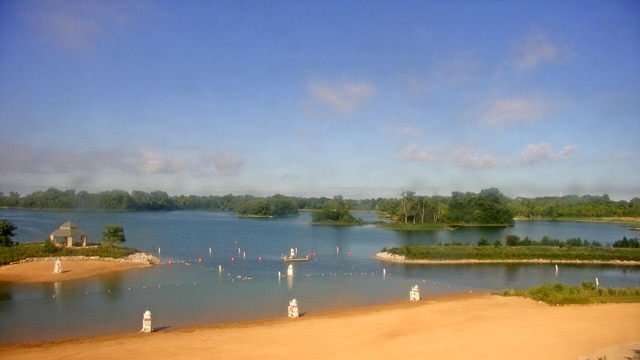 Thumbnail for current weather camera view from Three Oaks Recreation Area in Crystal Lake, Illinois