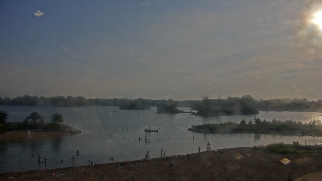 Thumbnail for current weather camera view from Three Oaks Recreation Area in Crystal Lake, Illinois