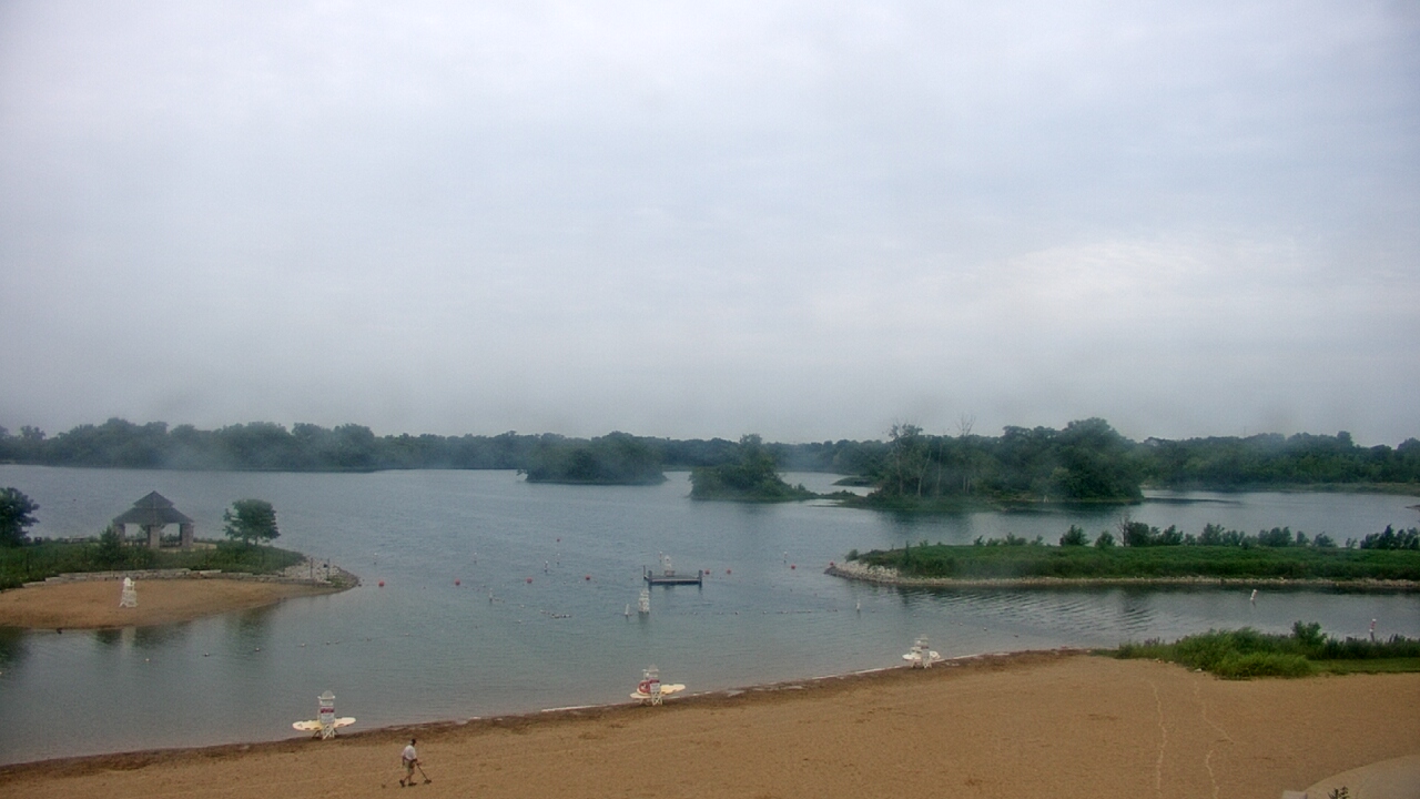 Thumbnail for current weather camera view from Three Oaks Recreation Area in Crystal Lake, Illinois