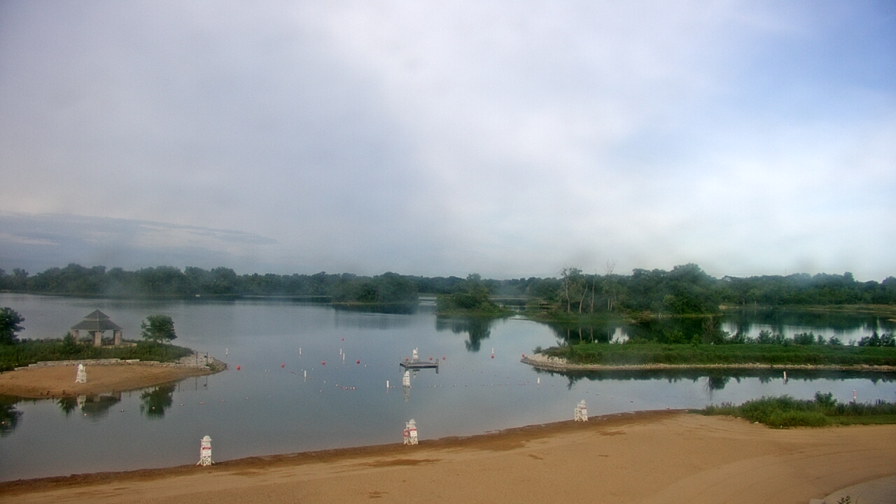 Thumbnail for current weather camera view from Three Oaks Recreation Area in Crystal Lake, Illinois