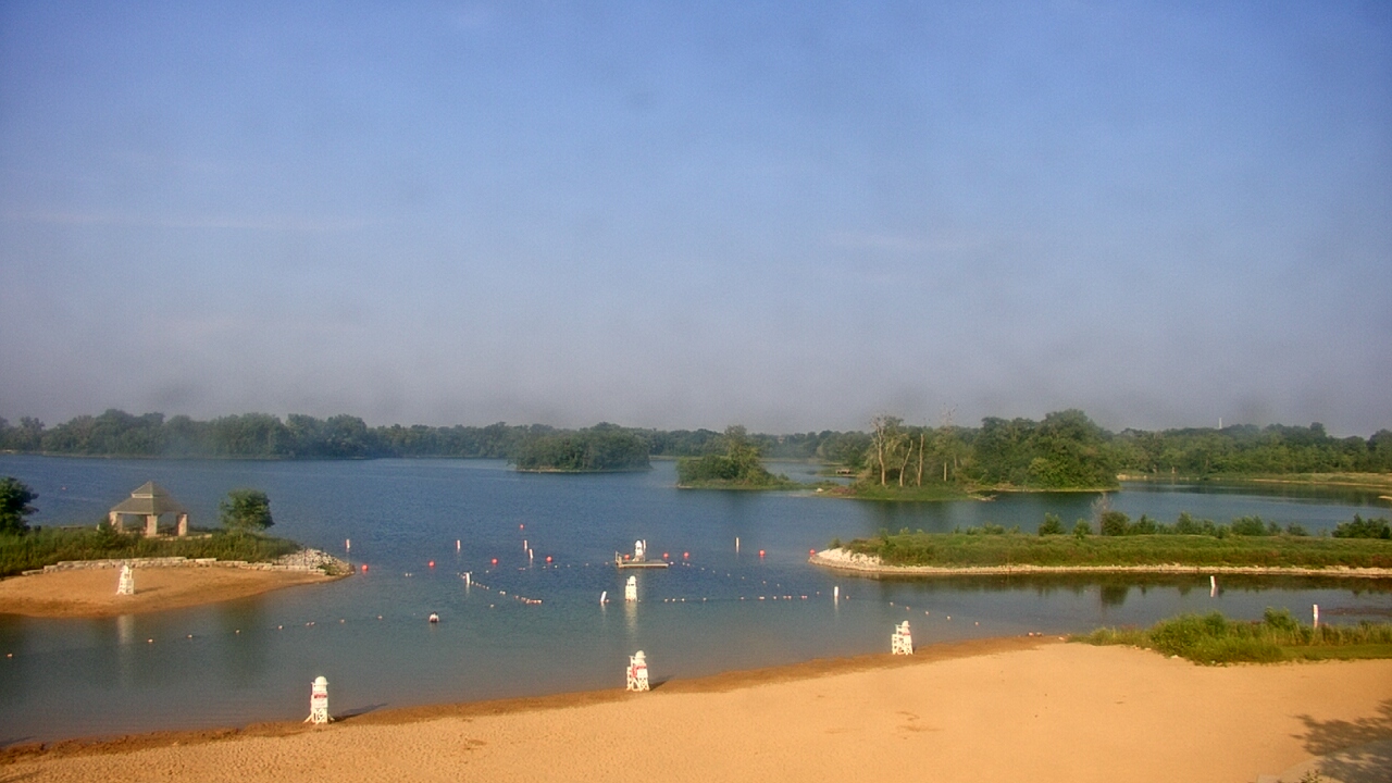 Thumbnail for current weather camera view from Three Oaks Recreation Area in Crystal Lake, Illinois