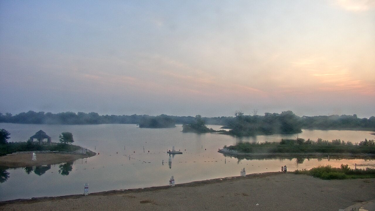Thumbnail for current weather camera view from Three Oaks Recreation Area in Crystal Lake, Illinois