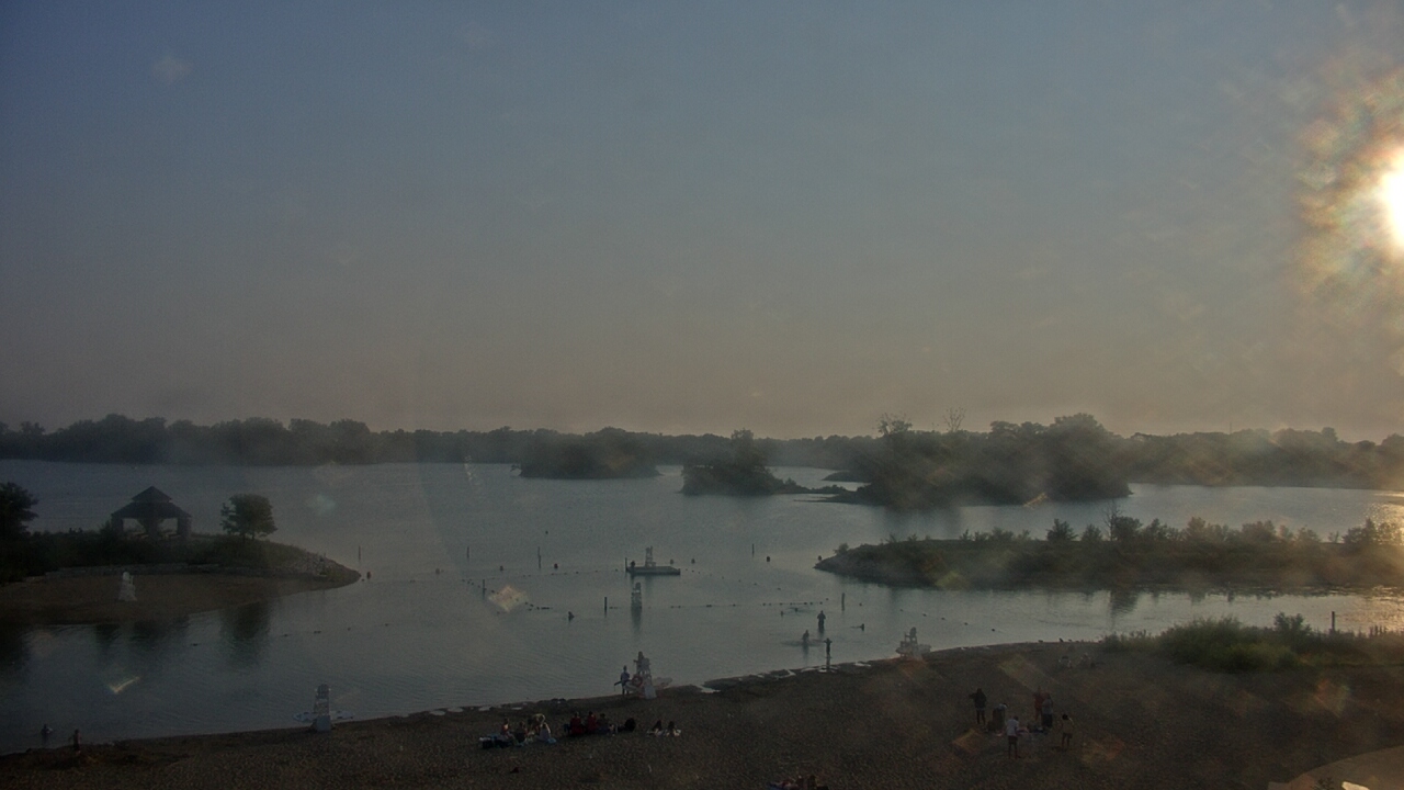 Thumbnail for current weather camera view from Three Oaks Recreation Area in Crystal Lake, Illinois
