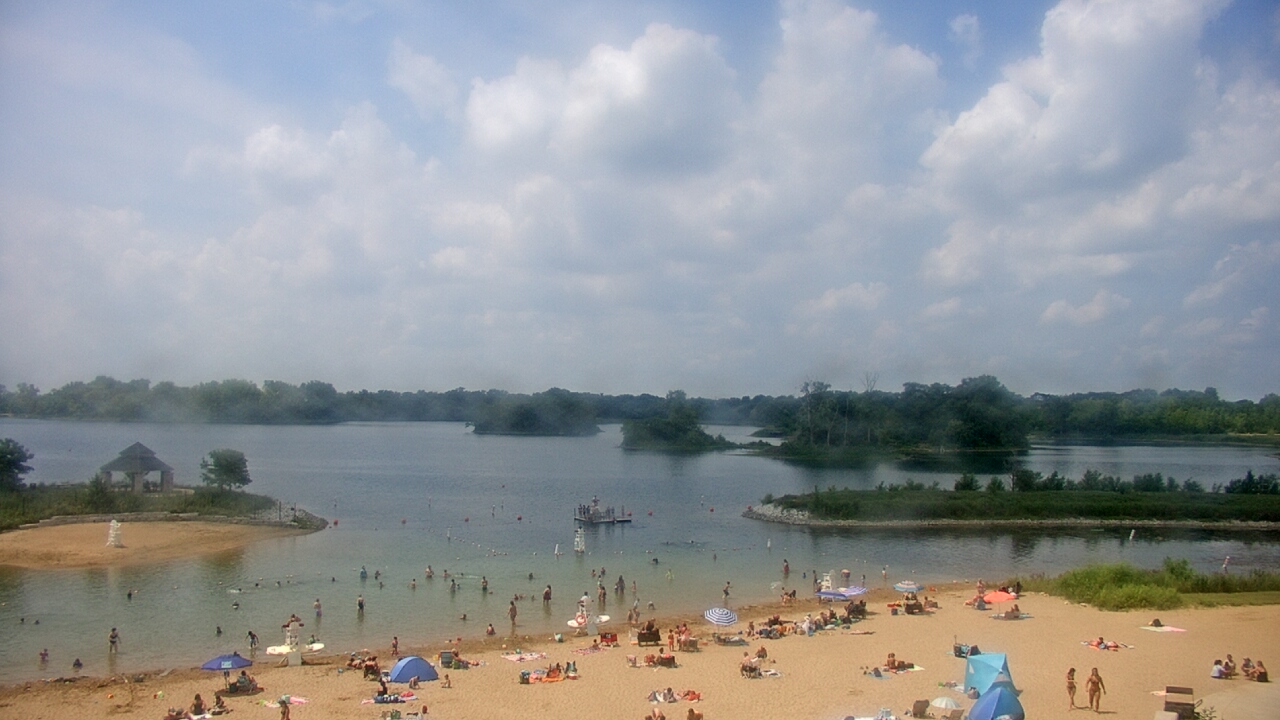 Thumbnail for current weather camera view from Three Oaks Recreation Area in Crystal Lake, Illinois