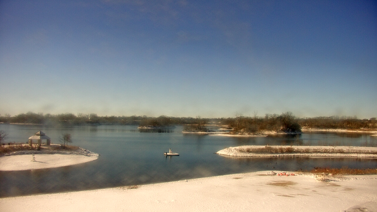 Thumbnail for current weather camera view from Three Oaks Recreation Area in Crystal Lake, Illinois