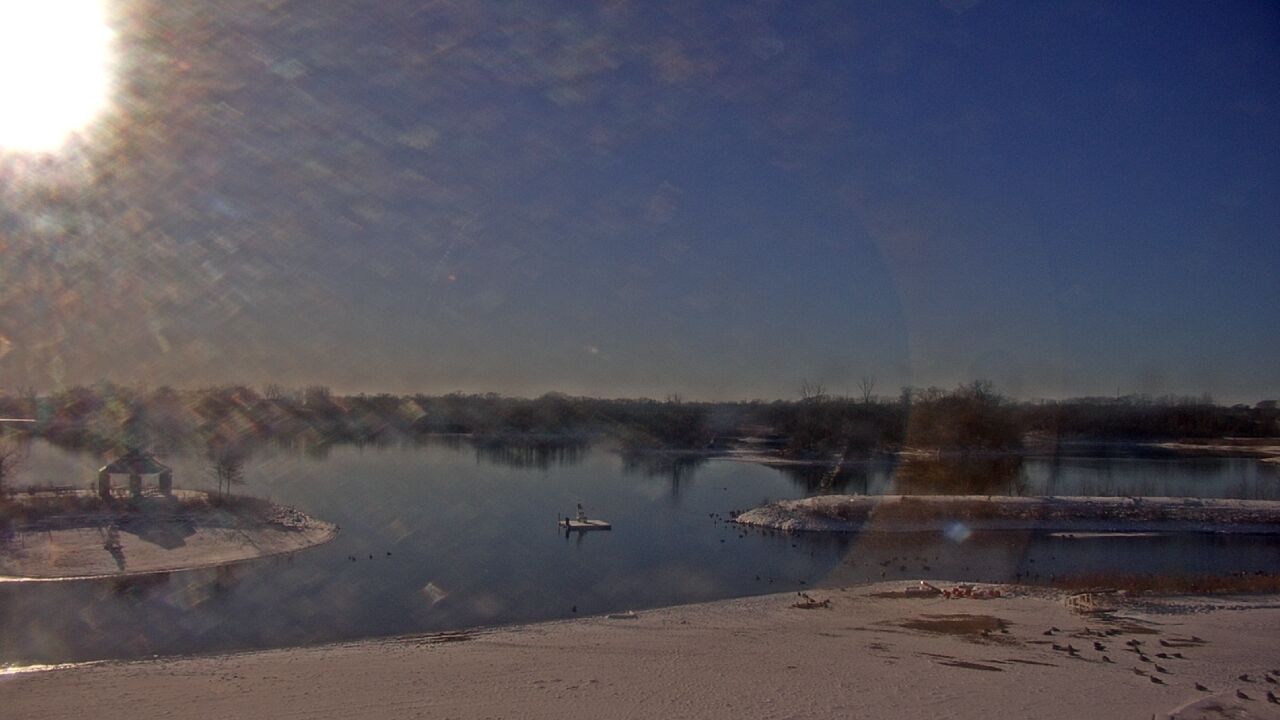 Thumbnail for current weather camera view from Three Oaks Recreation Area in Crystal Lake, Illinois