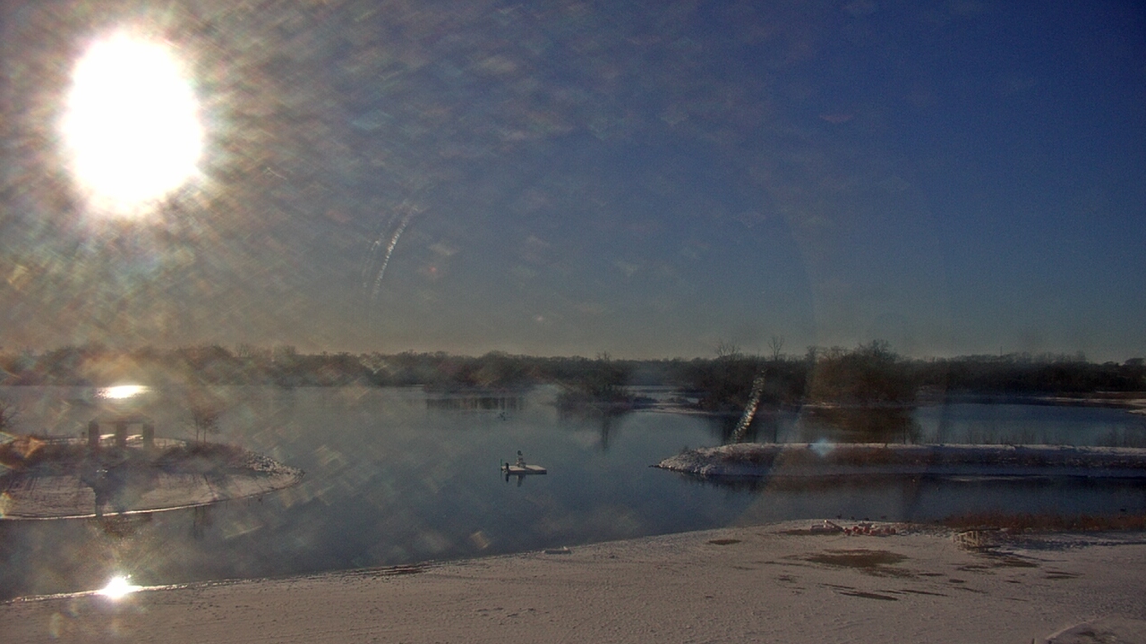 Thumbnail for current weather camera view from Three Oaks Recreation Area in Crystal Lake, Illinois