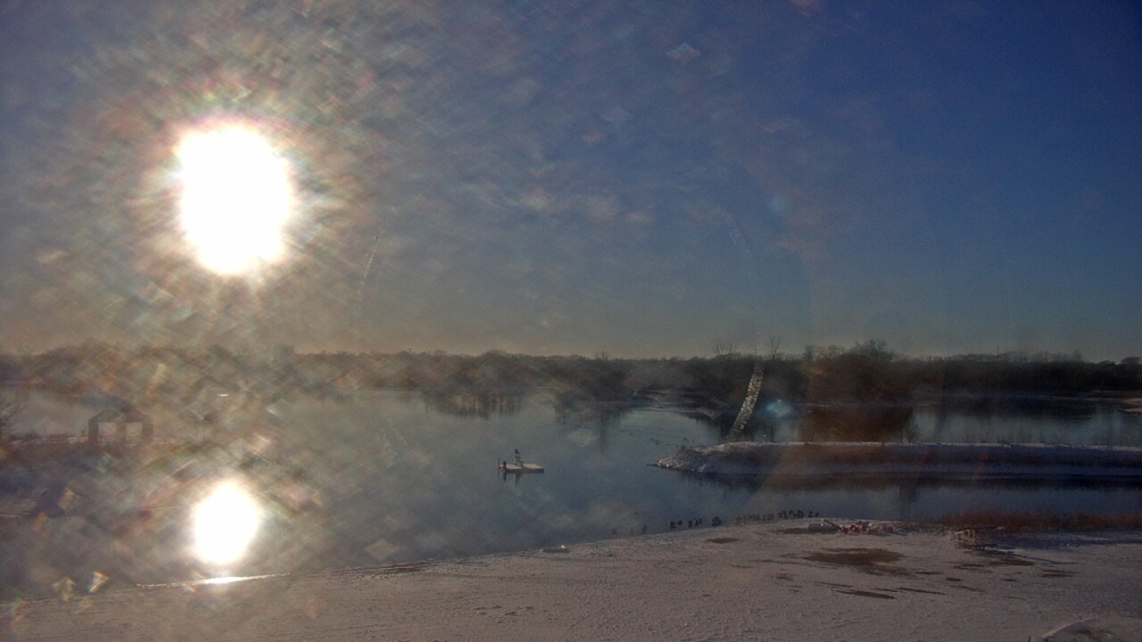 Thumbnail for current weather camera view from Three Oaks Recreation Area in Crystal Lake, Illinois