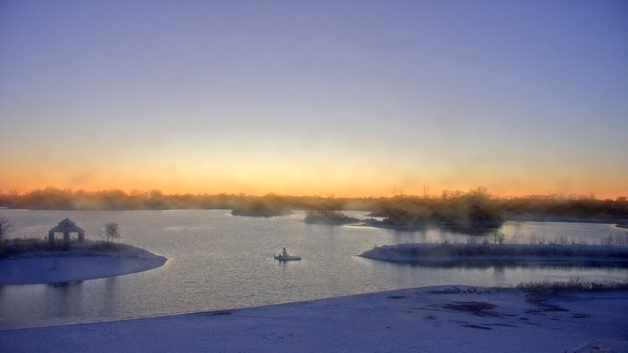 Thumbnail for current weather camera view from Three Oaks Recreation Area in Crystal Lake, Illinois