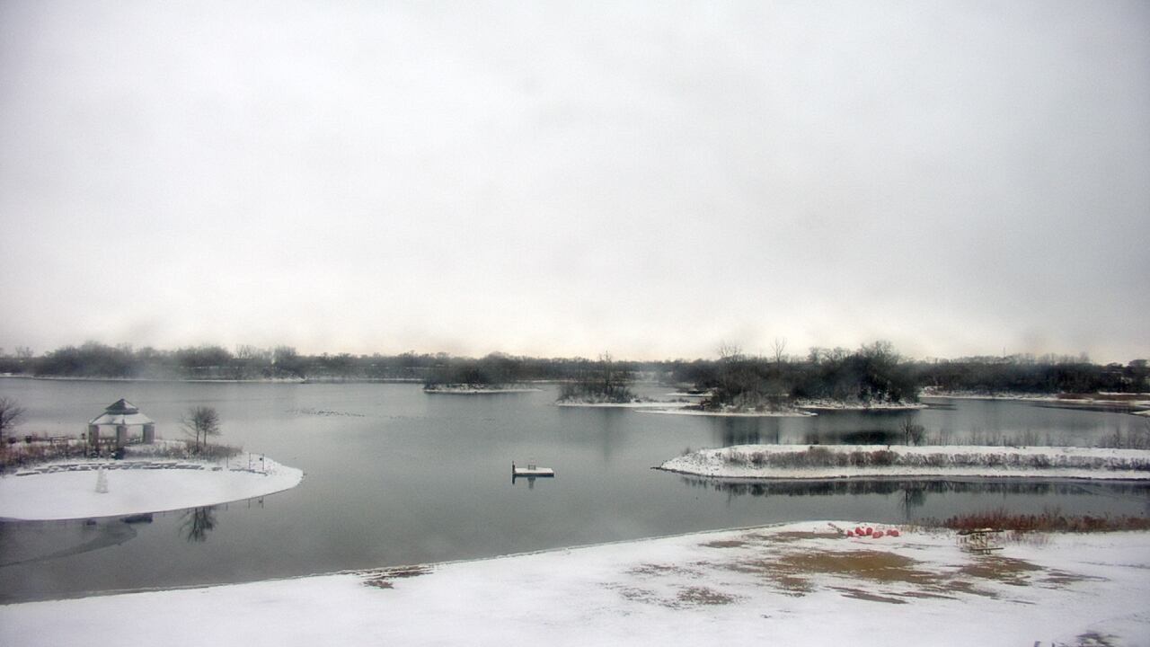 Thumbnail for current weather camera view from Three Oaks Recreation Area in Crystal Lake, Illinois