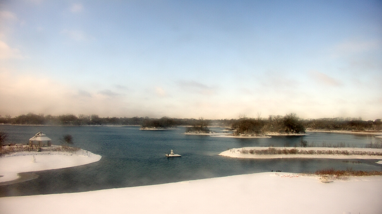 Thumbnail for current weather camera view from Three Oaks Recreation Area in Crystal Lake, Illinois
