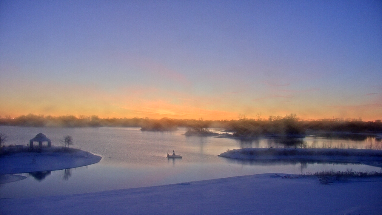 Thumbnail for current weather camera view from Three Oaks Recreation Area in Crystal Lake, Illinois