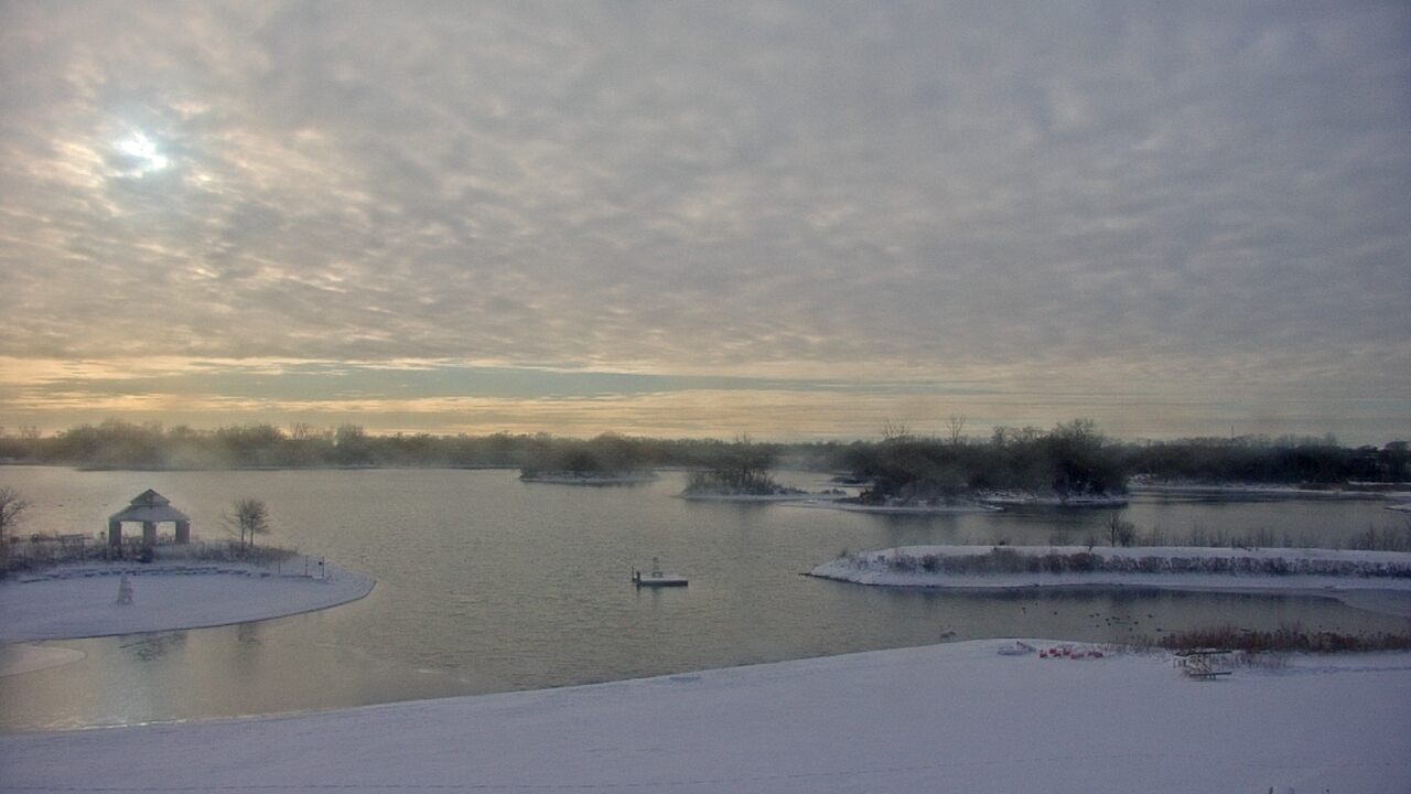 Thumbnail for current weather camera view from Three Oaks Recreation Area in Crystal Lake, Illinois