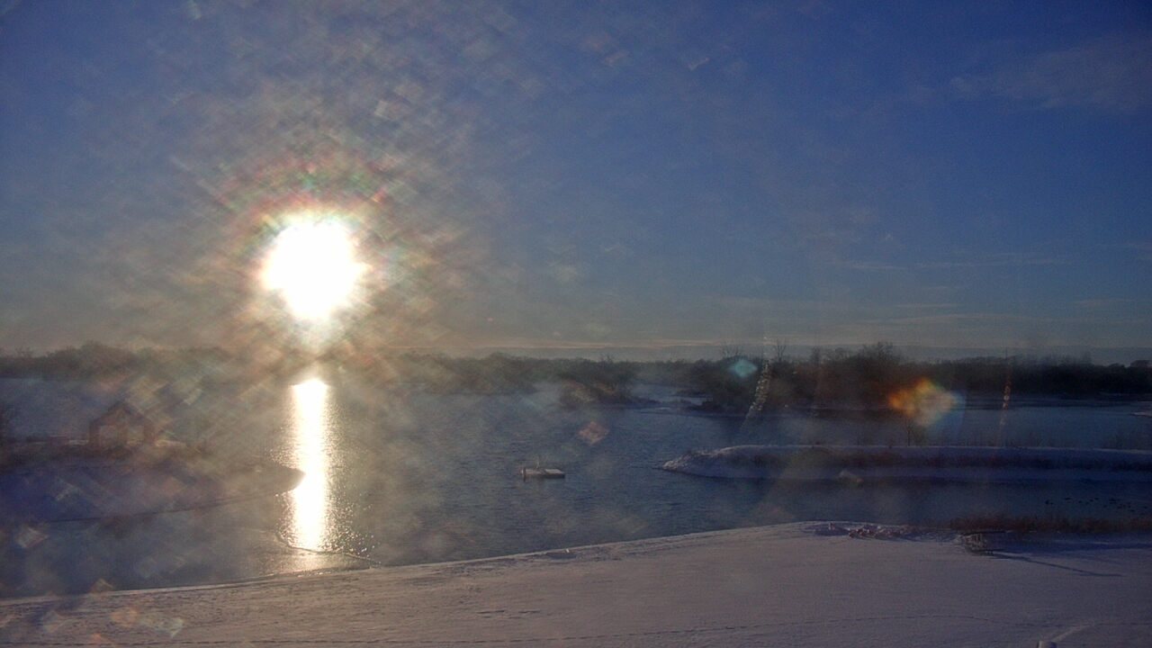 Thumbnail for current weather camera view from Three Oaks Recreation Area in Crystal Lake, Illinois