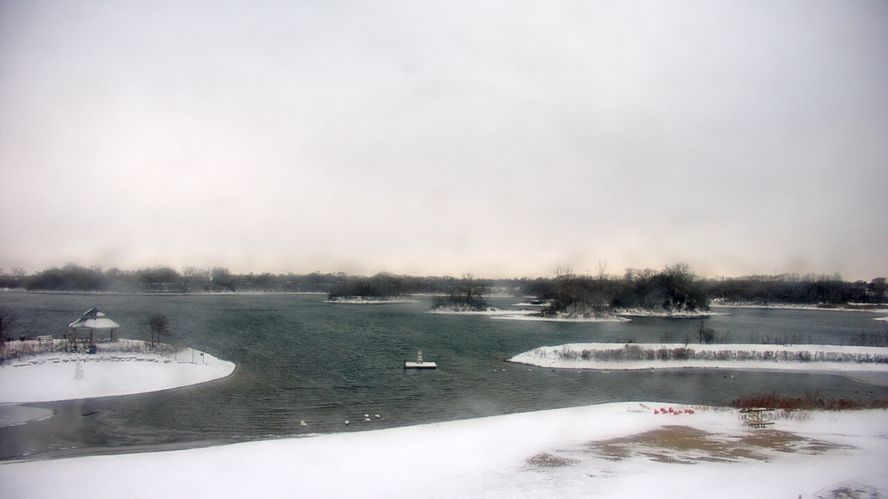 Thumbnail for current weather camera view from Three Oaks Recreation Area in Crystal Lake, Illinois