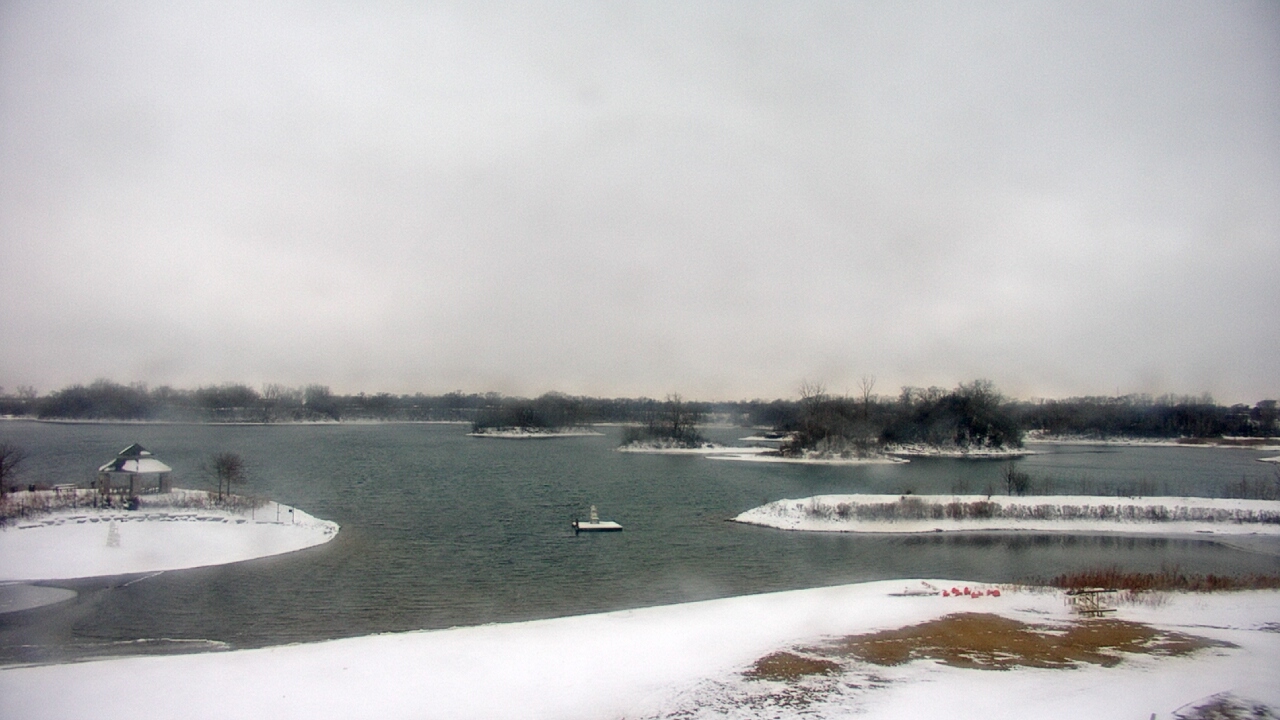Thumbnail for current weather camera view from Three Oaks Recreation Area in Crystal Lake, Illinois