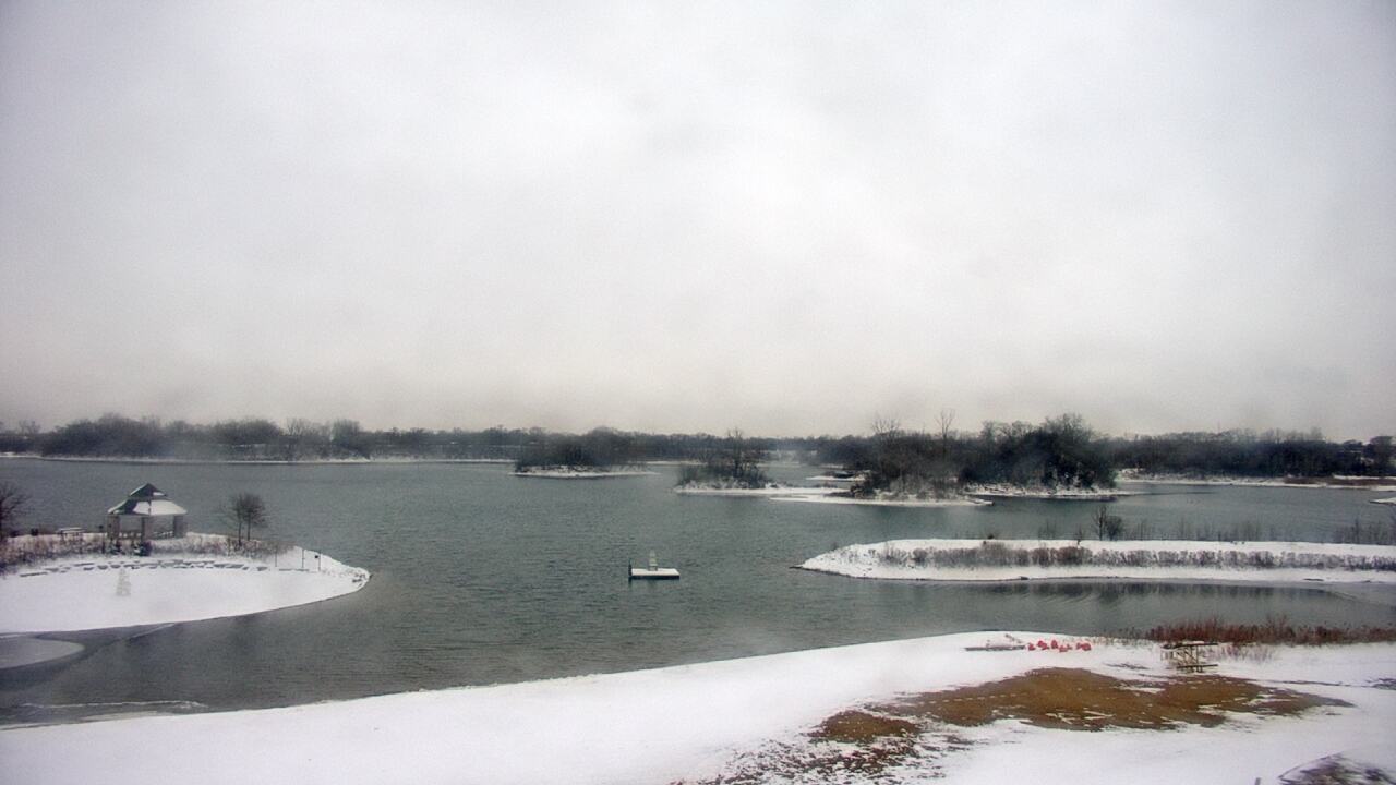 Thumbnail for current weather camera view from Three Oaks Recreation Area in Crystal Lake, Illinois