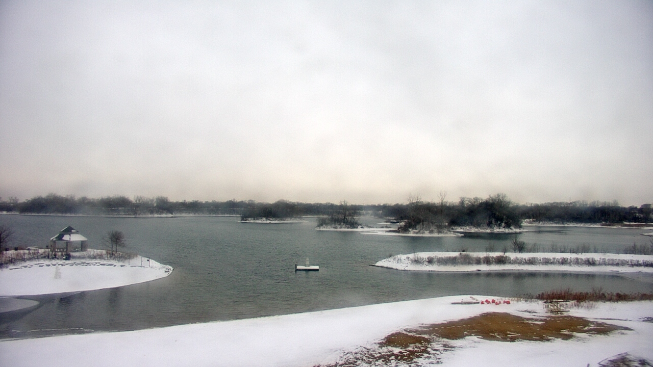 Thumbnail for current weather camera view from Three Oaks Recreation Area in Crystal Lake, Illinois