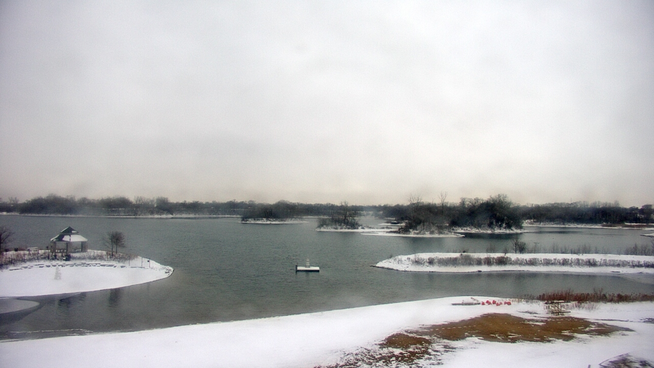 Thumbnail for current weather camera view from Three Oaks Recreation Area in Crystal Lake, Illinois