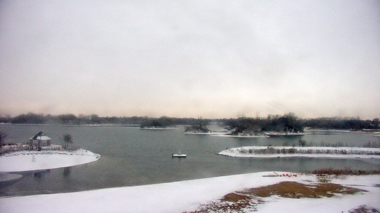 Thumbnail for current weather camera view from Three Oaks Recreation Area in Crystal Lake, Illinois
