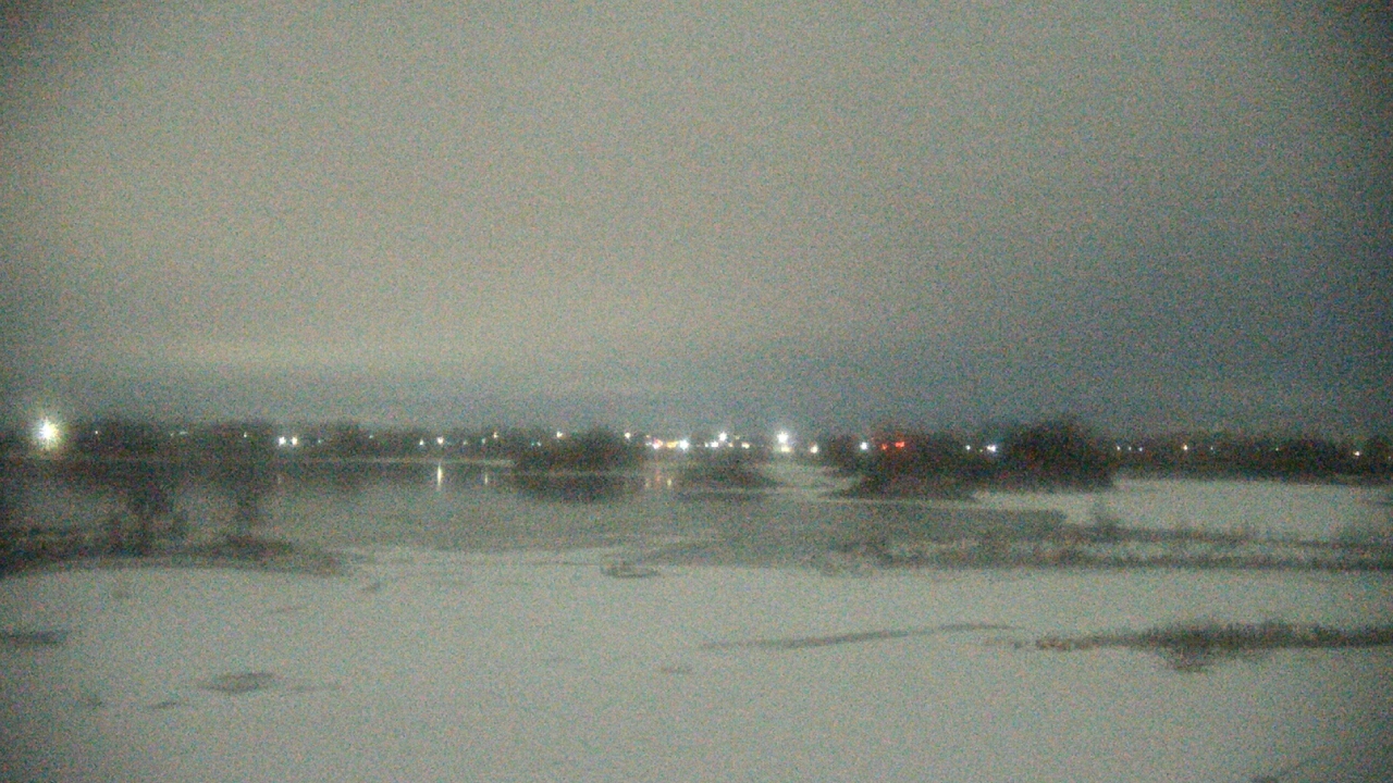 Thumbnail for current weather camera view from Three Oaks Recreation Area in Crystal Lake, Illinois